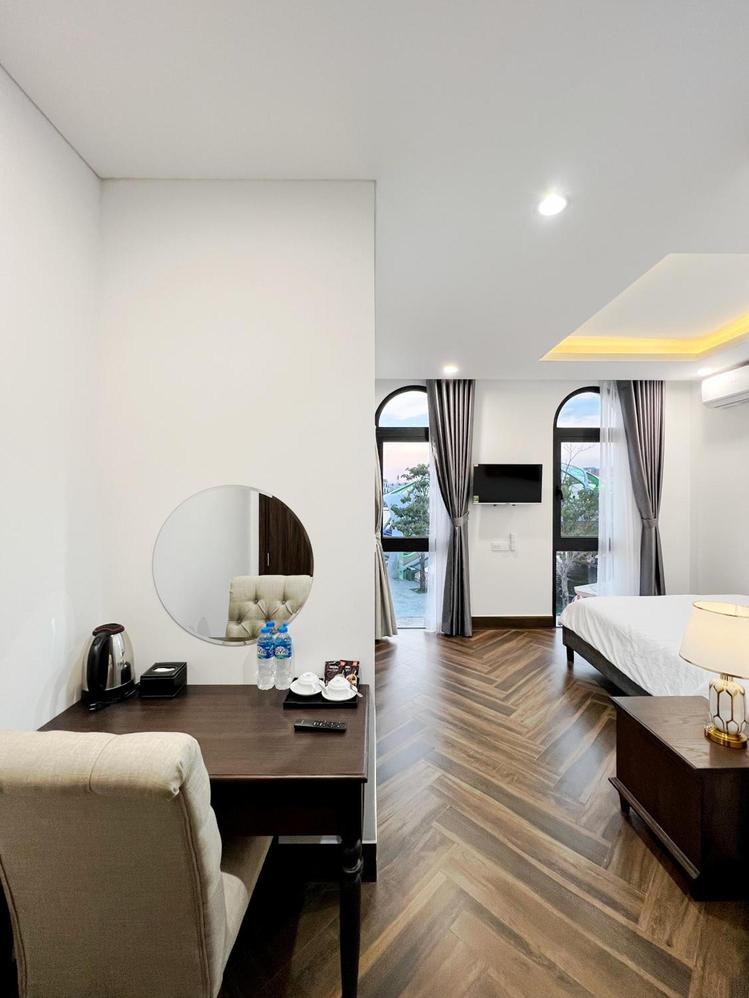 Legacy Hotel - Grand World Phu Quoc Exterior photo