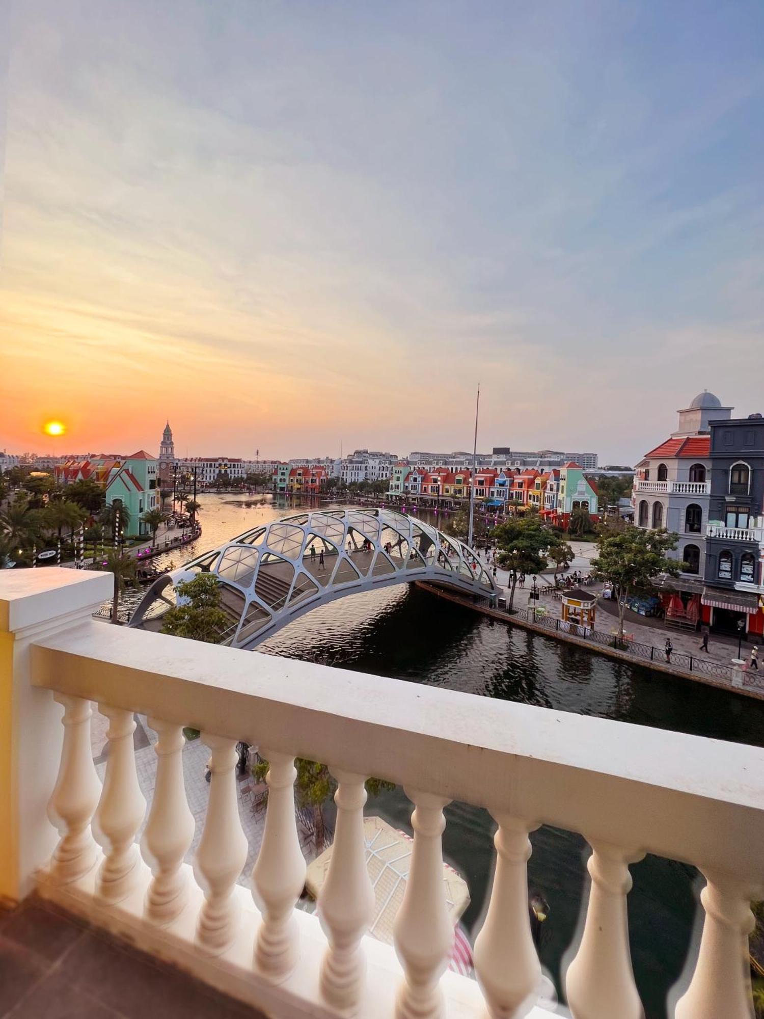 Legacy Hotel - Grand World Phu Quoc Exterior photo